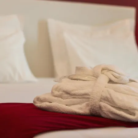 Hd | Duecitania Design 4* Пенела