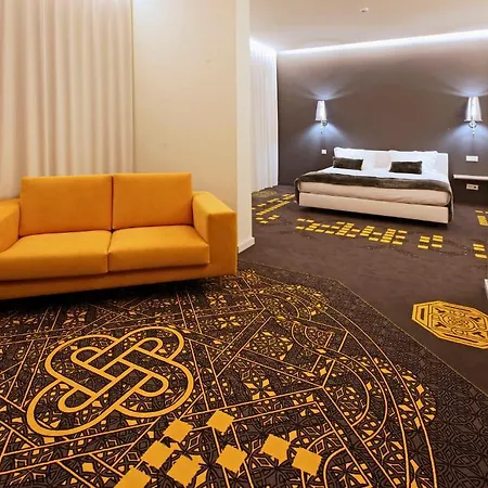 Hd | Duecitania Design Hotel