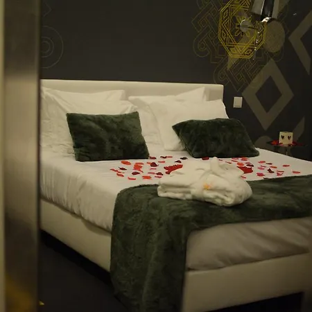 Hd | Duecitania Design 4*